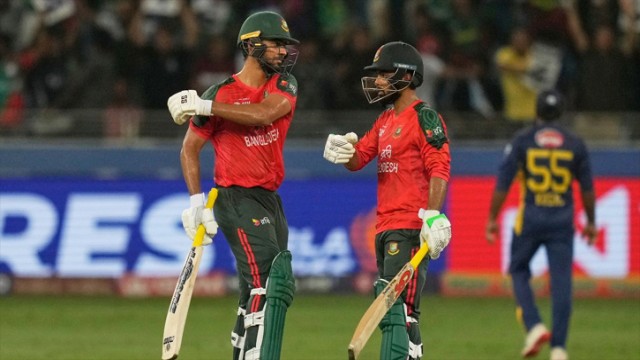 শ্রীলঙ্কার ত্রিদেশীয় সিরিজে আমন্ত্রণ পেল বাংলাদেশ