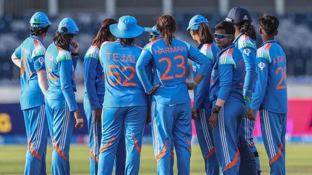 ২৪ বছর পর দক্ষিণ আফ্রিকায় টেস্ট ভারতীয় মেয়েদের