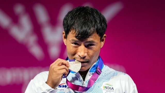 এঁটো বাসন ধোয়া থেকে কমনওয়েলথে রুপো, ঋষিকান্তের জন্য বিশেষ নৈশভোজ