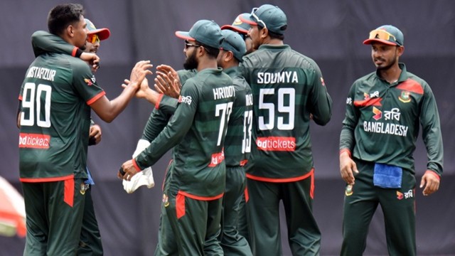 জিম্বাবুয়ে সিরিজেও অপরিবর্তিত বাংলাদেশ দল, ফিরছেন মিরাজ