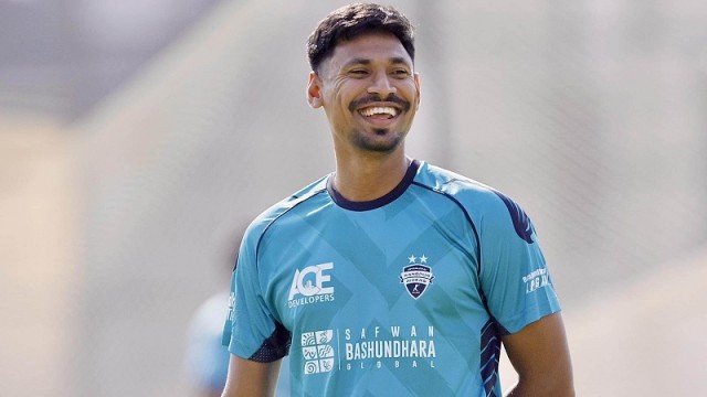 আকাশছোঁয়া মূল্যে দ্য হান্ড্রেডে দল পেলেন মুস্তাফিজ