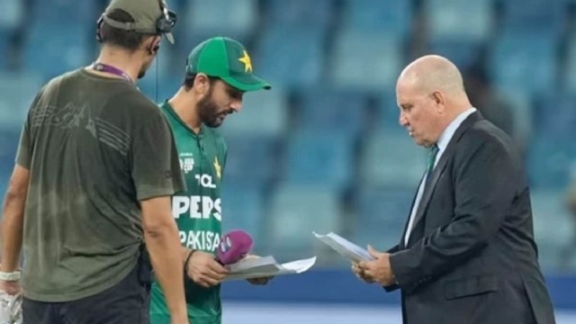 ফের সংবাদ সম্মেলন বয়কট পাকিস্তানের