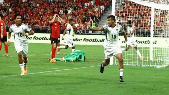 সিঙ্গাপুরের কাছে হেরে বাংলাদেশকে নিয়ে বিদায় ভারতের