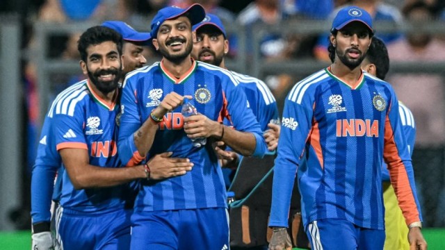বিশ্বকাপে চ্যাম্পিয়ন হয়ে কত টাকা পেল ভারত