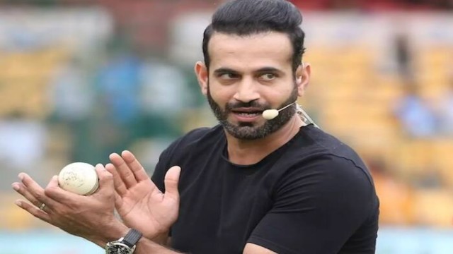 ধোনির হুকা সাজাতেন না বলেই বাদ পড়েন ইরফান!