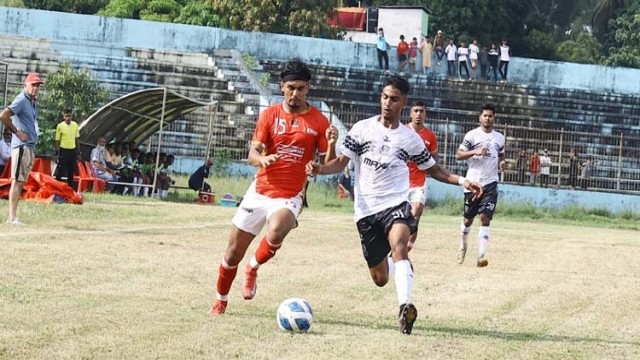 মোহামেডান-কিংস প্রথমার্ধের লড়াইয়ে সমতা
