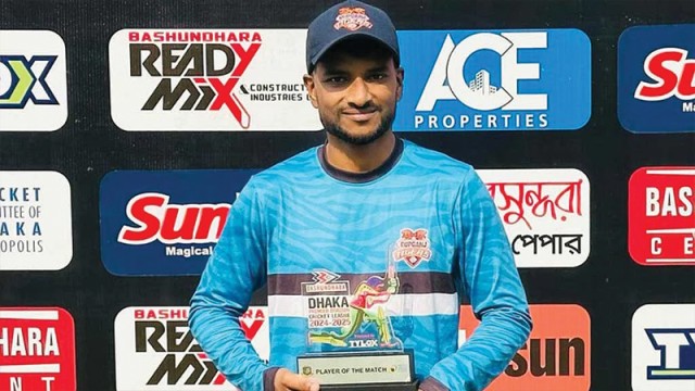বিপিএলে ফিক্সিংকাণ্ডে নিষিদ্ধ হওয়া কে এই অমিত মজুমদার
