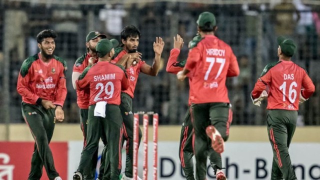 আফগানদের হোয়াইটওয়াশ করতে বাংলাদেশের প্রয়োজন ১৪৪ রান