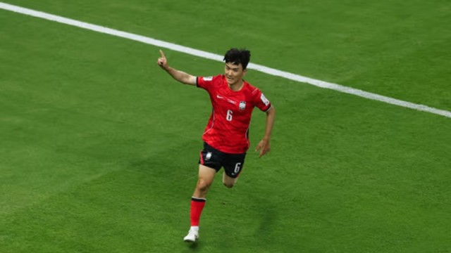 পিছিয়ে পড়েও চেক প্রজাতন্ত্রকে হারাল দক্ষিণ কোরিয়া