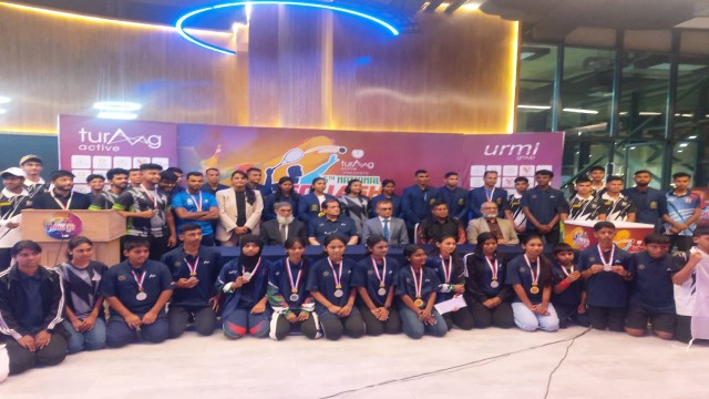 জাতীয় স্কোয়াশে চাঁদনী-শাহাদাত চ্যাম্পিয়ন